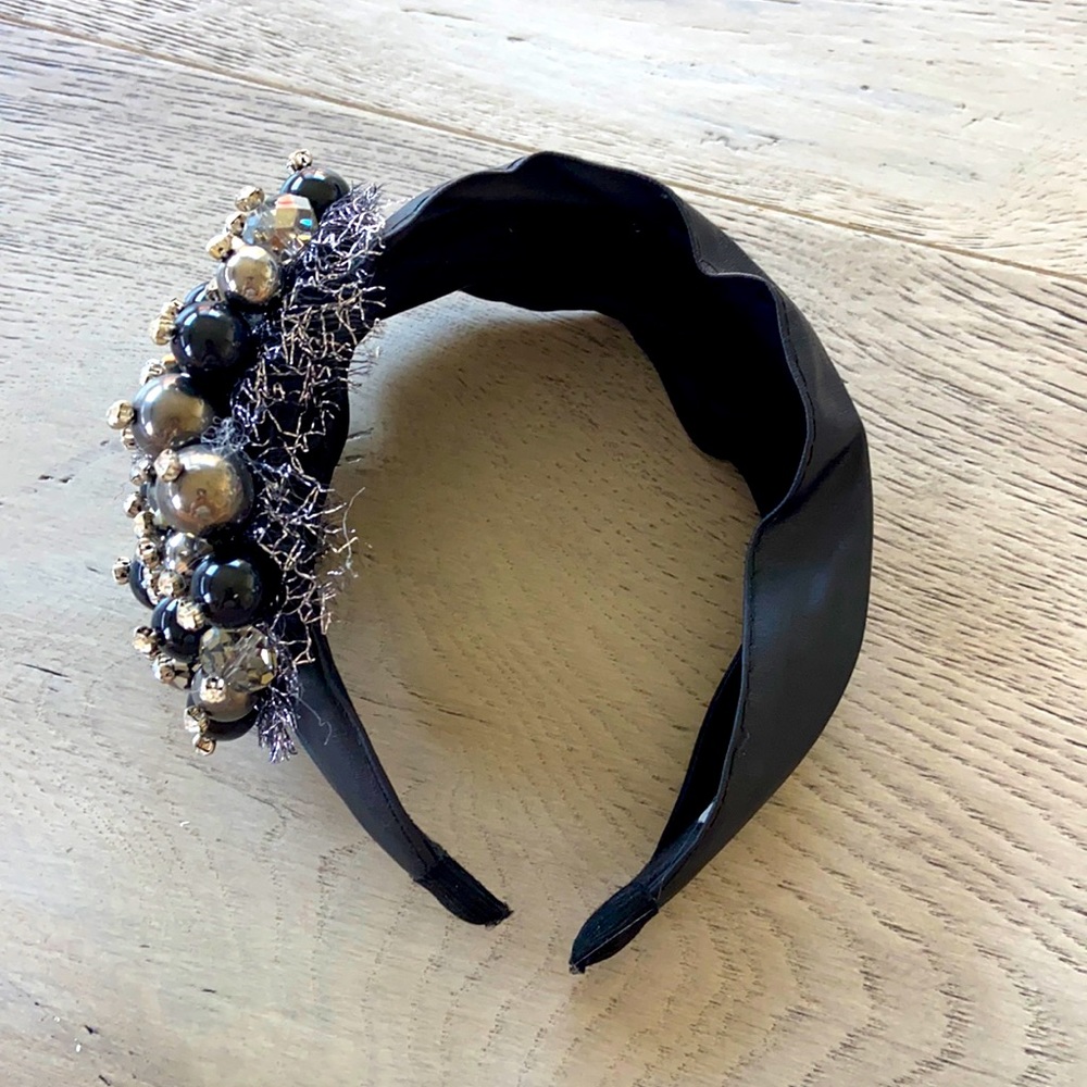 Brand New crystal Hairband